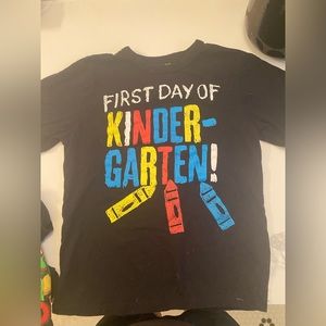 Lot 2 Kindergarten t-shirts